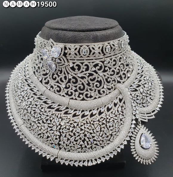 Meenakari White Jewellery Set | FashionCrab.com